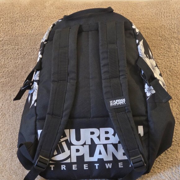 Urban Planet Canada Floral Backpack – Black/White - Picture 4 of 10